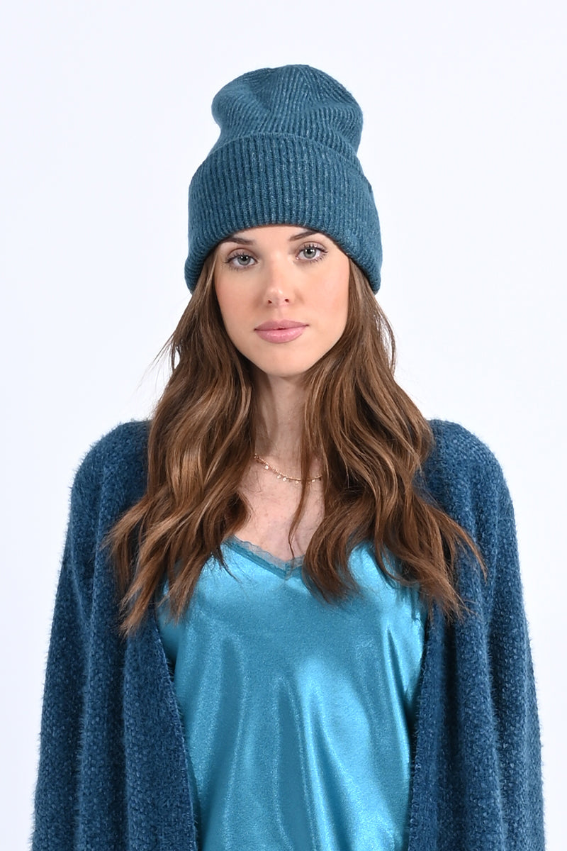Molly Bracken - Ribbed Knit Toque