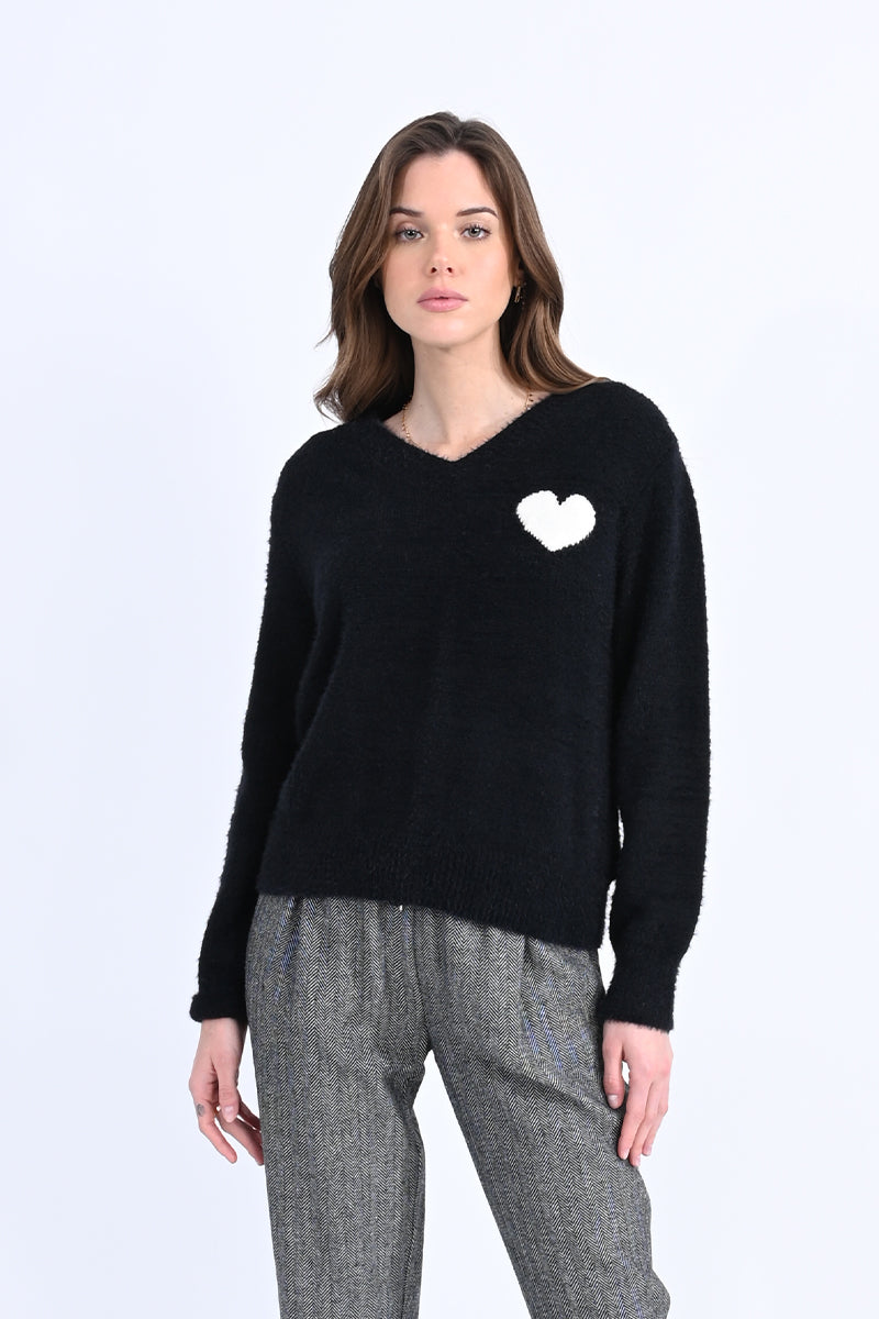 Molly Bracken - Heart Pattern Sweater